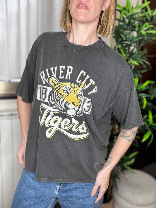 T-shirt Urban