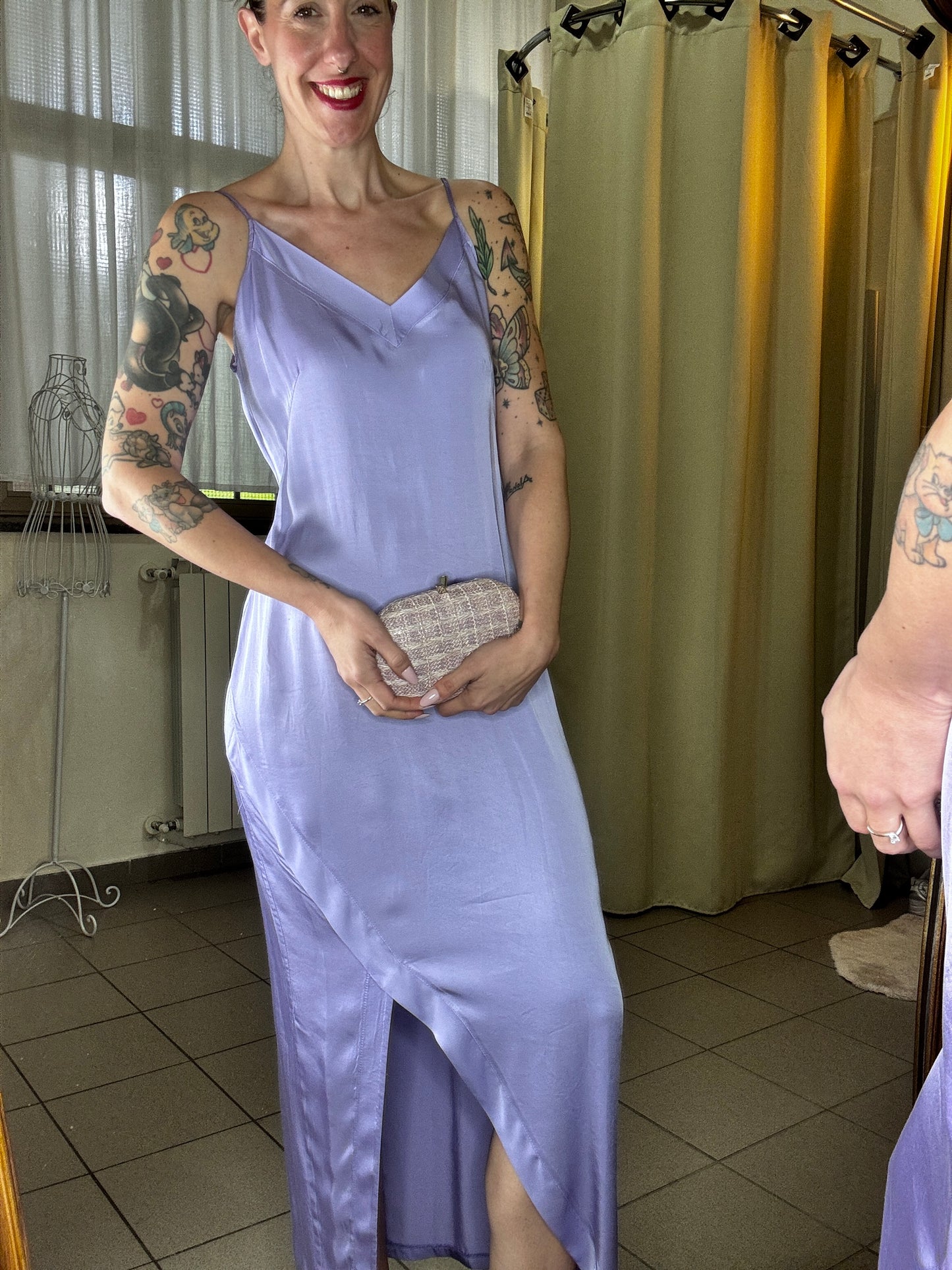 Abito Naomi