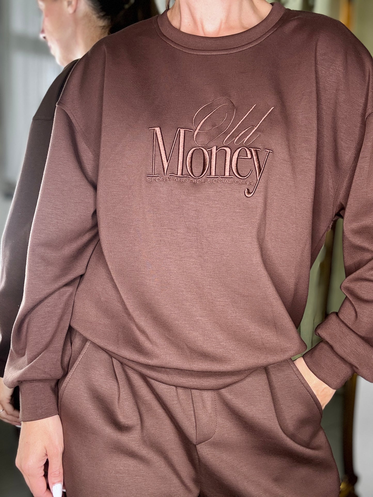 Completo Monica